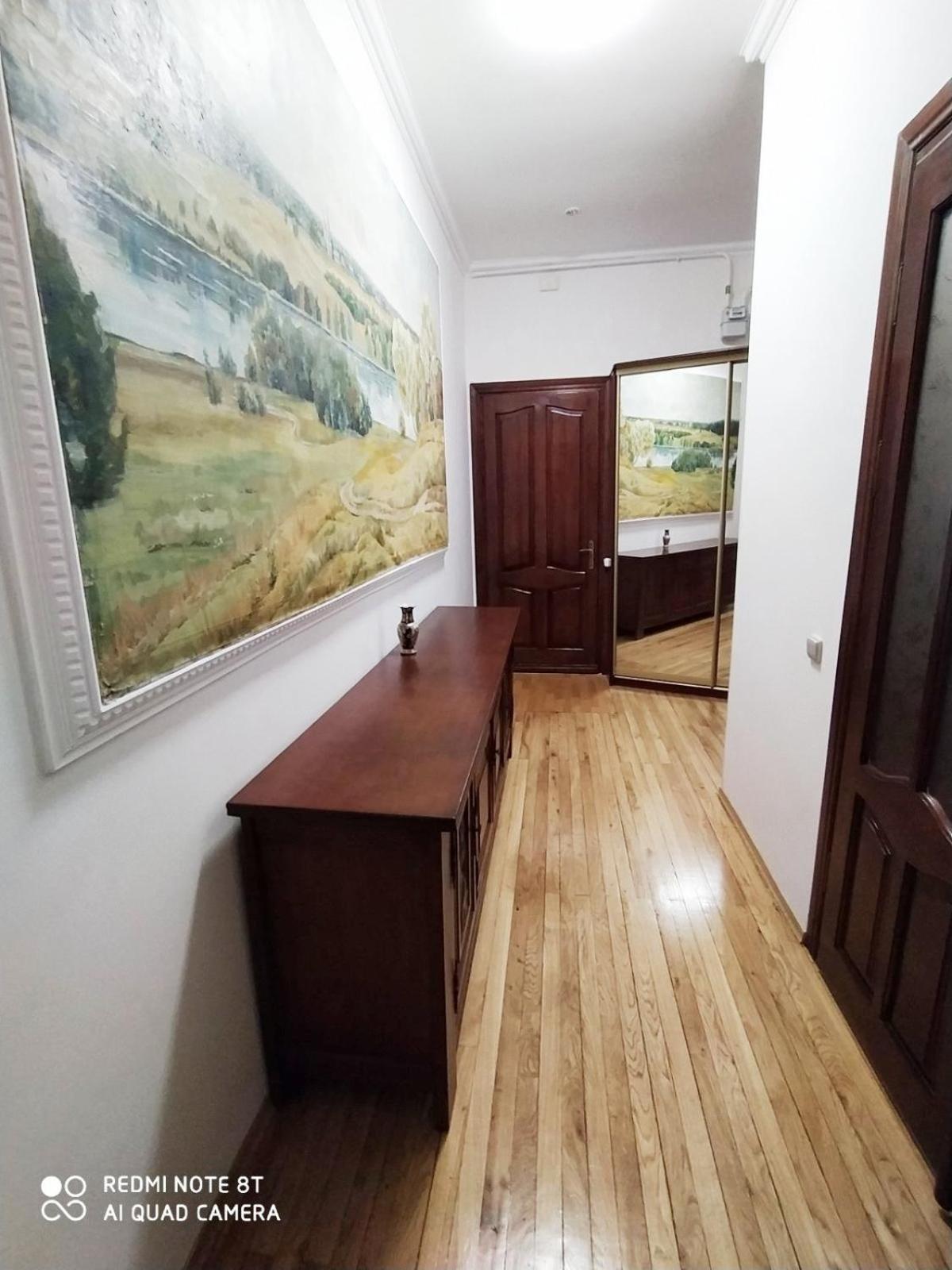 Center Apartment Vinnytsia Exterior photo